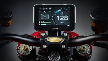 MV Agusta Brutale Serie Oro 2026, la nuova strumentazione