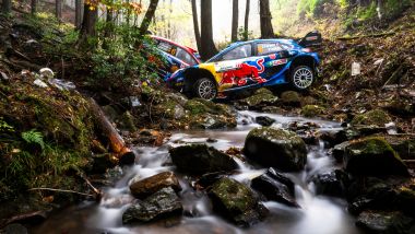 Rally Giappone 2023: le auto di Adrien Fourmaux (Ford) e Dani Sordo (Hyundai)