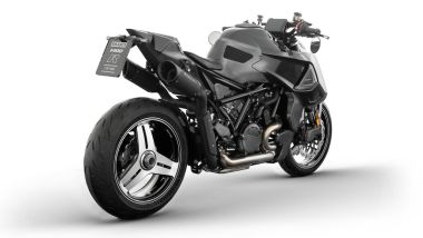 Brabus 1400 R Signature Edition 2026, il forcellone monobraccio esalta il look del cerchio posteriore