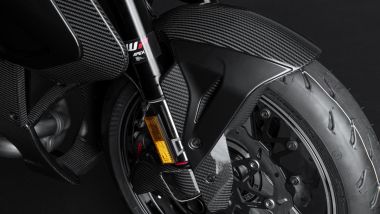 Brabus 1400 R Signature Edition 2026, carbonio a profusione