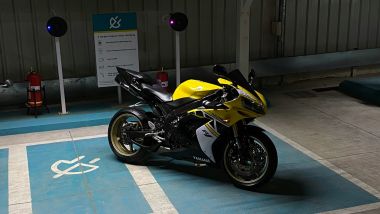 Yamaha R1 è tra le moto più cercate su Subito.it. E no, non è elettrica - Foto di Abhijeet Barak su Unsplash