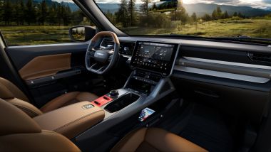 Jeep Recon, interni Jeep-futuristici