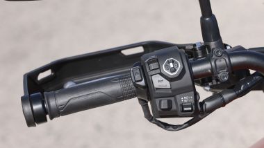 Honda CB1000GT, blocchetti più semplici e facili da utilizzare