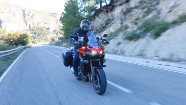 Honda CB1000GT, la prova della crossover sportiva