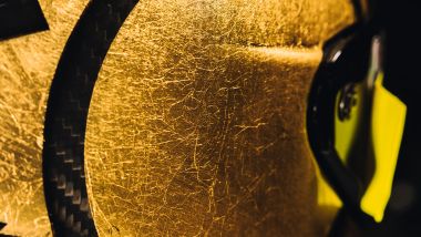 UNICEF mette all'asta tuta Demone GP D-air® 3X e casco Pista GP RR nella livrea celebrativa Soleluna Vale46 Anniversario