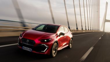 Renault Clio 2026, la prova su strada