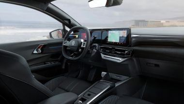 Renault Clio 2026, volante e strumentazione