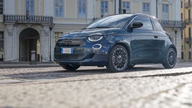 La città è ai suoi piedi