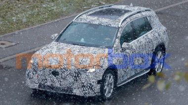 Nuova Mercedes GLC 7 posti, prime foto spia
