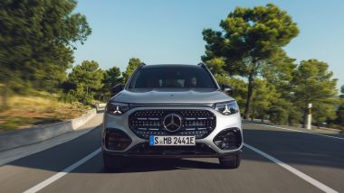 Nuova Mercedes GLB sarà anche ibrida 48V