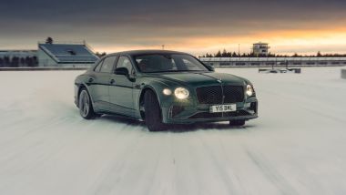 Bentley Flying Spur Speed alla Drivecenter Arena di Fallfors, in Svezia