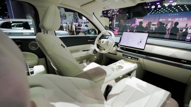 GWM Ora 5 SUV, l'interno