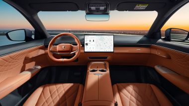 Changan Deepal S07, l'abitacolo &egrave; minimal, ma spaziosissimo