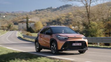 Il test della Toyota Aygo X Hybrid