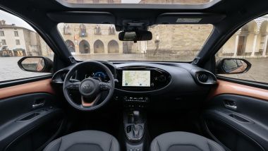 Toyota Aygo X Hybrid, la plancia