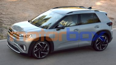 Volkswagen ID.Cross, prime foto spia