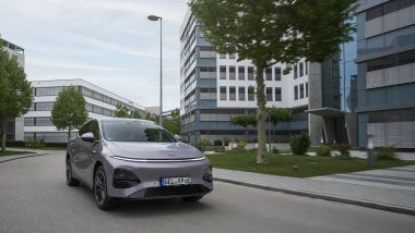 Al volante della Xpeng G6 2026