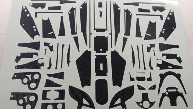 Britten V1000, arriva il modellino ufficiale. Con le decalcomanie si replicano le parti in carbonio