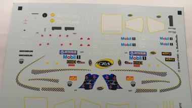 Britten V1000, arriva il modellino ufficiale. Completo di ogni adesivo, oltre 150 in totale