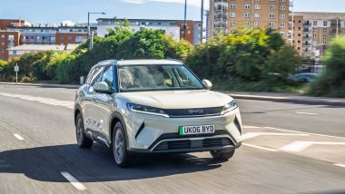 BYD Atto 2 elettrica o Super Hybrid: anche lei beneficia dell'estensione di garanzia