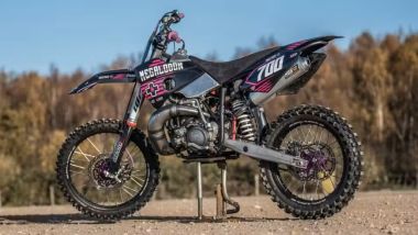 Megalodon 700 2T, la carenatura &egrave; in carbonio