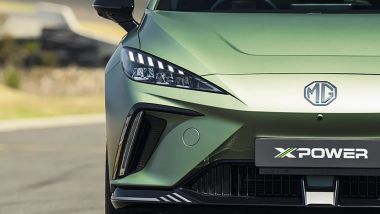 MG4 XPower e il suo caratteristico frontale