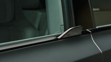 Volvo EX60, la maniglia Wing Grip