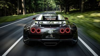 Fari circolari, ala retrattile, fascino senza tempo