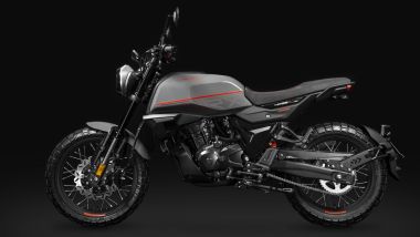 Morbidelli NR125X 2026, la sella &egrave; a 795 mm da terra per un peso in ordine di marcia di 143 kg