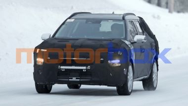 Nuova Hyundai Bayon 2027, foto spia del frontale