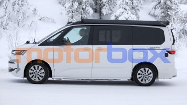 Volkswagen T7 2027 California, vista laterale