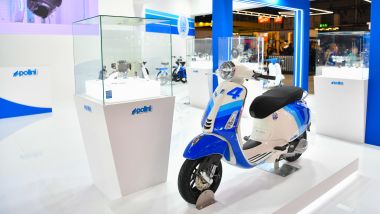 Polini, ecco la centralina motore per Piaggio Liberty e Vespa 50 4T. Qui lo stand di EICMA