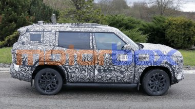 Nuova Mitsubishi Pajero 2027, vista laterale