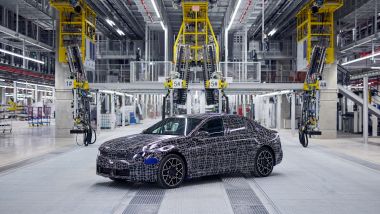 La fabbrica di Monaco oggi sforna solo auto elettriche