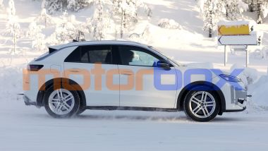 Nuova Volkswagen T-Roc R 2027, lato destro