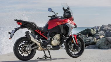 Comparativa globetrotter 2026, la ''nostra'' Multi &egrave; in allestimento Travel &amp; Radar (ma abbiamo lasciato le valigie in redazione)