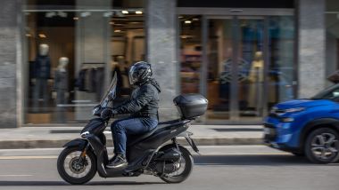 Voge Sfida SR16 200, vista laterale