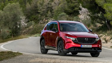 Mazda CX-5 2025, la prova su strada