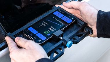 La staffa stampata in 3D per fare la convergenza con l'app Gyraline e l'iPhone