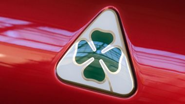 Alfa Romeo Giulia Quadrifoglio oro