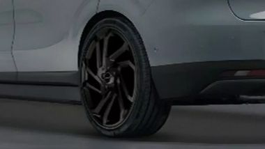 Assetto ribassato, pneumatici ribassati