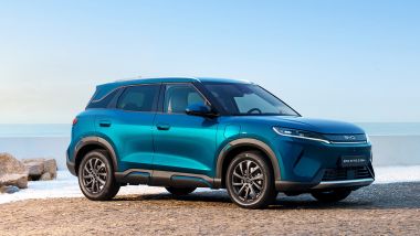 Da fuori &egrave; quasi identica alla EV