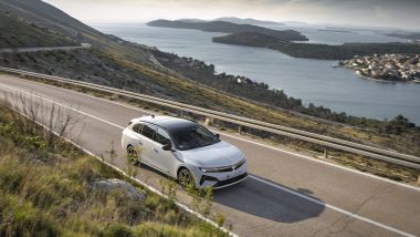 Test drive della nuova Opel Astra Sports Tourer 2026