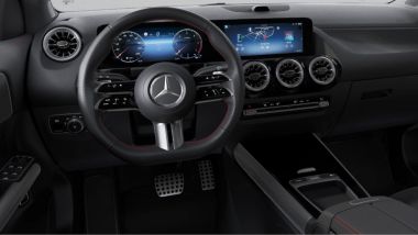 Mercedes GLA AMG Line Extra vista da dentro (credits: mercedes-benz.it)