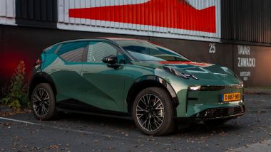 Zeekr X, 3/4 anteriore