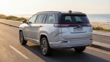 Nuova Jeep Commander 2027, 3/4 posteriore