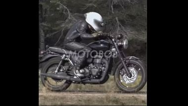 Triumph Bonneville 400, cambia sia lo scarico sia il telaietto