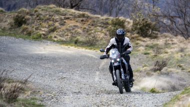 Moto Morini Alltrhike 450, il motore ha il brio giusto per divertirsi senza impensierire