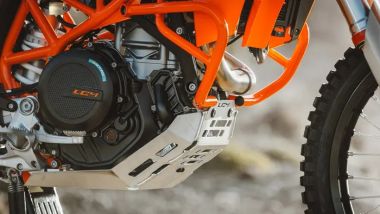 KTM 690 Adventure, avvistato prototipo in fase avanzata di sviluppo. Utilizzer&agrave; l'ultima versione del mitico LC4