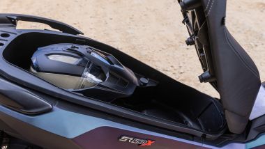 Voge SR450X, piuttosto sfruttabile il vano di carico